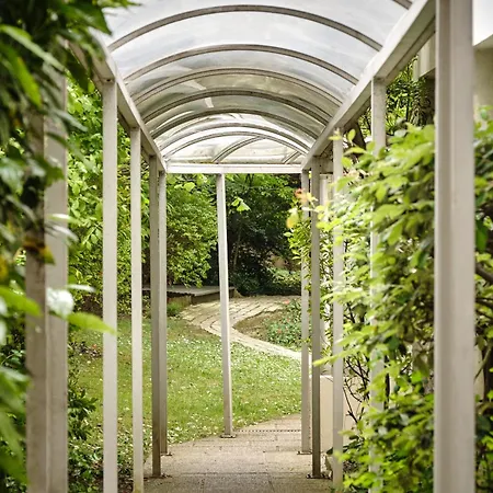 Abaca Messidor By Happyculture 3* Paris