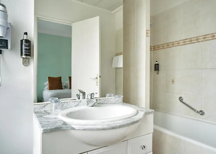 Abaca Messidor By Happyculture Hotel Paříž